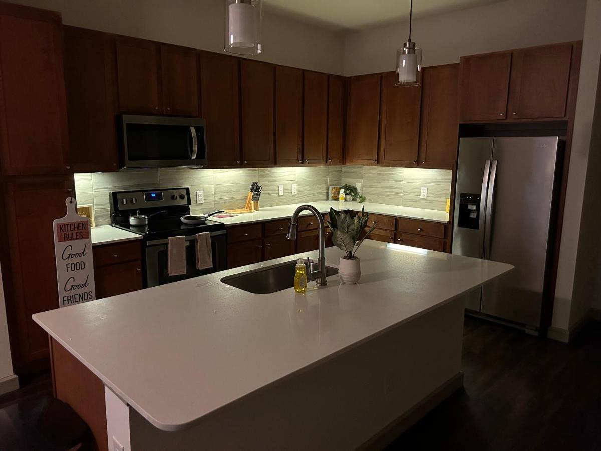 Downtown Houston Apartment Экстерьер фото