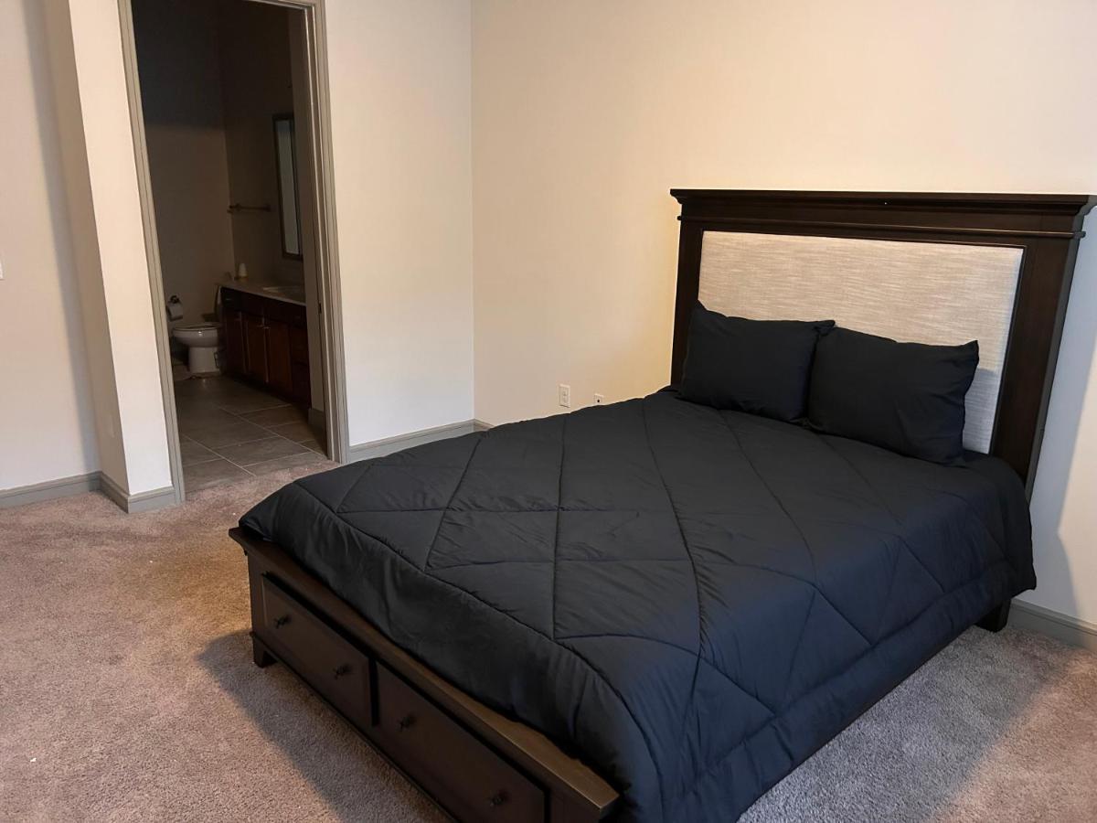 Downtown Houston Apartment Экстерьер фото